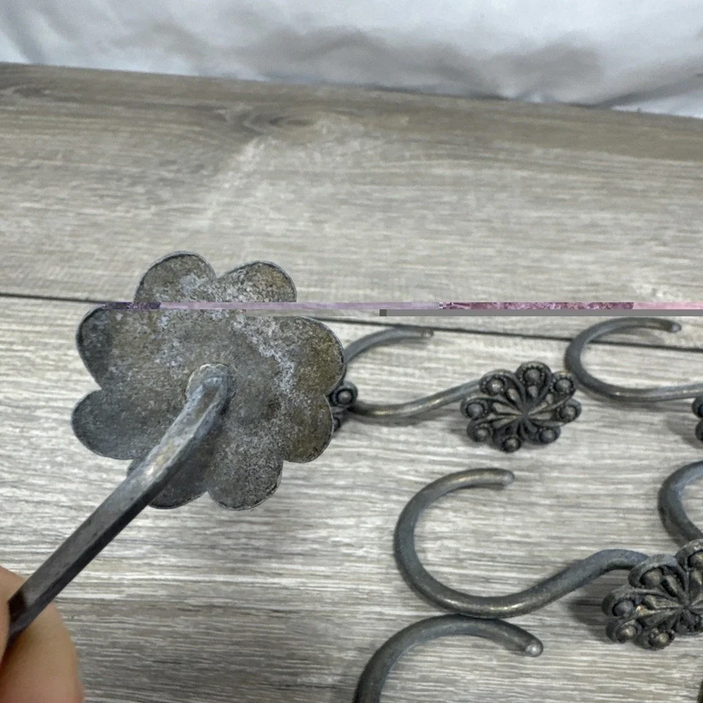 Set of 12 Vintage Style Pewter Bronze Floral Shower Curtain Hooks Rings Metal